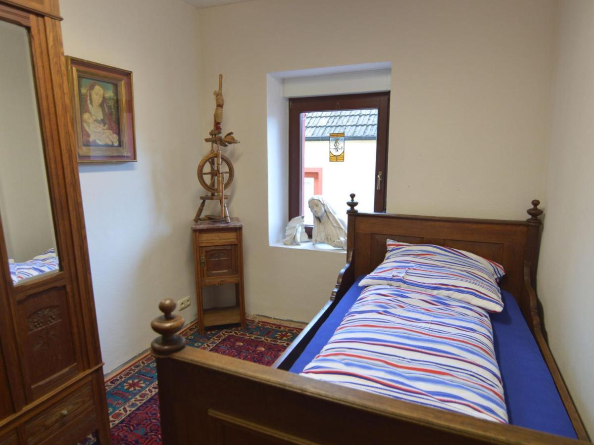 Charming Holiday Home In Neumagen Dhron Eksteriør bilde